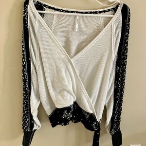 Free People Thermal Wrap Top Womens Watercress Print Puff Sleeve Size S.